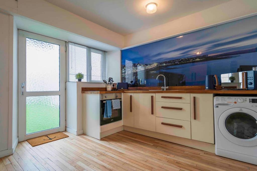 The Porthole Apartment Portstewart Ngoại thất bức ảnh