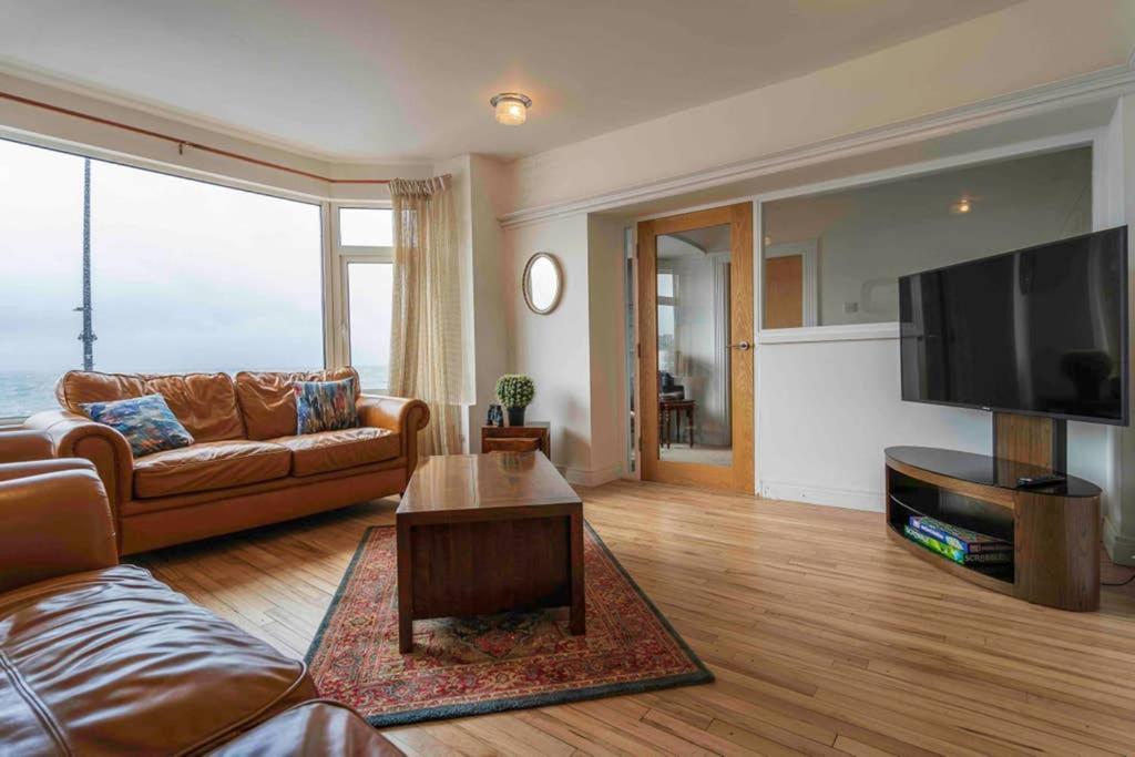 The Porthole Apartment Portstewart Ngoại thất bức ảnh
