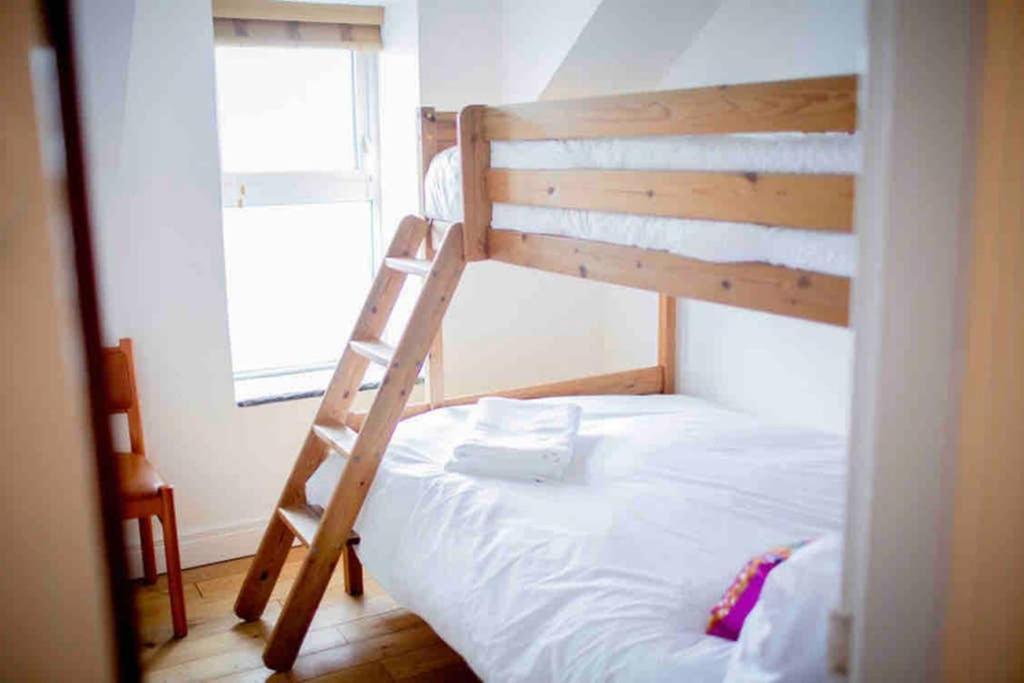 The Porthole Apartment Portstewart Ngoại thất bức ảnh